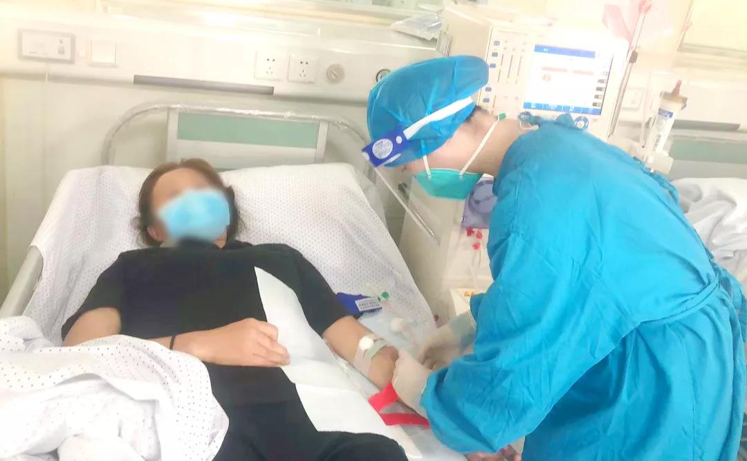 宿遷市鐘吾醫(yī)院馳援揚州“白衣戰(zhàn)士”圓滿完成任務(wù),平安回家!(圖2) 宿遷市鐘吾醫(yī)院馳援揚州“白衣戰(zhàn)士”圓滿完成任務(wù),平安回家!(圖2)